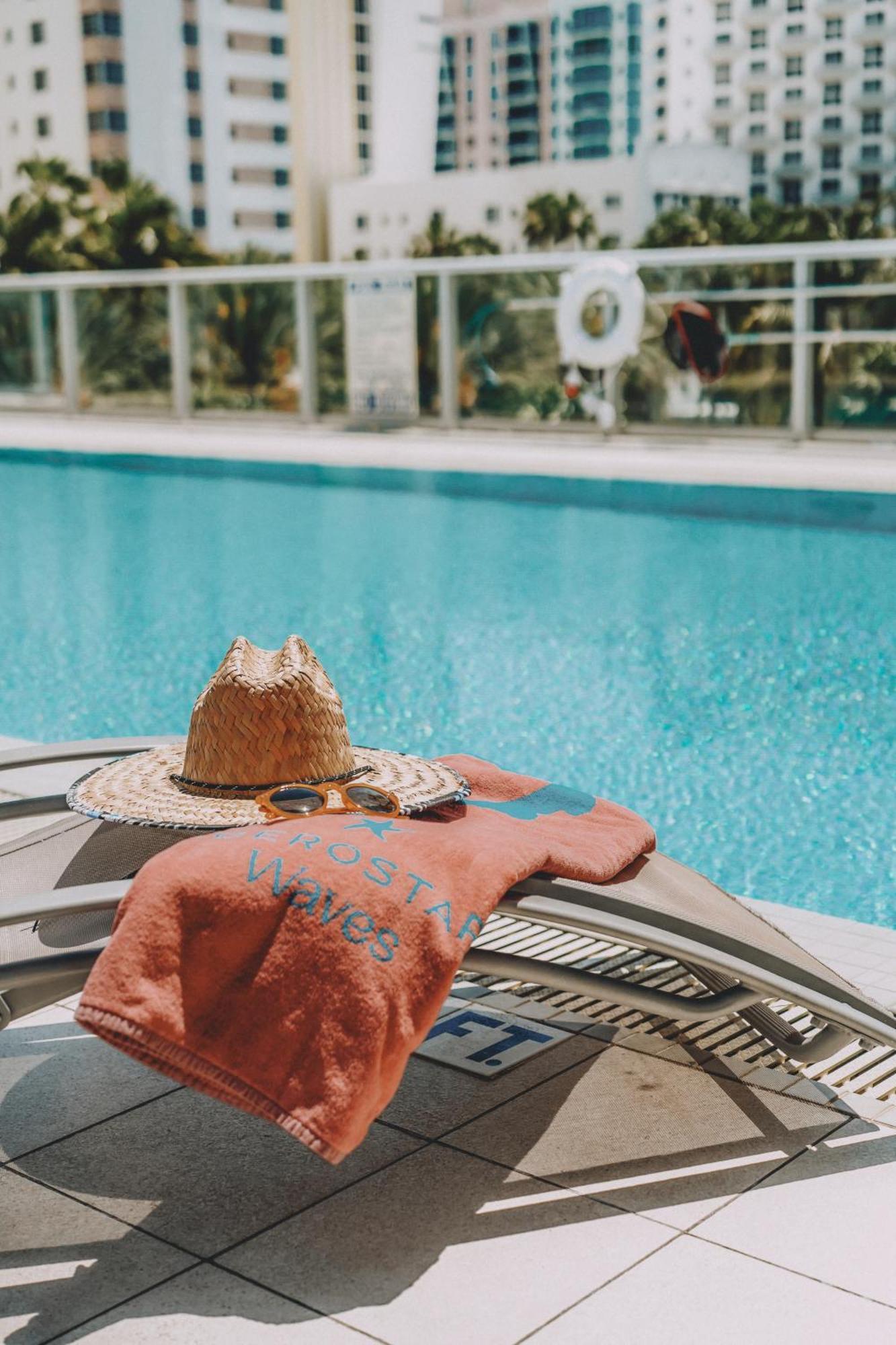 Iberostar Waves Berkeley Shore Μαϊάμι Μπιτς Εξωτερικό φωτογραφία
